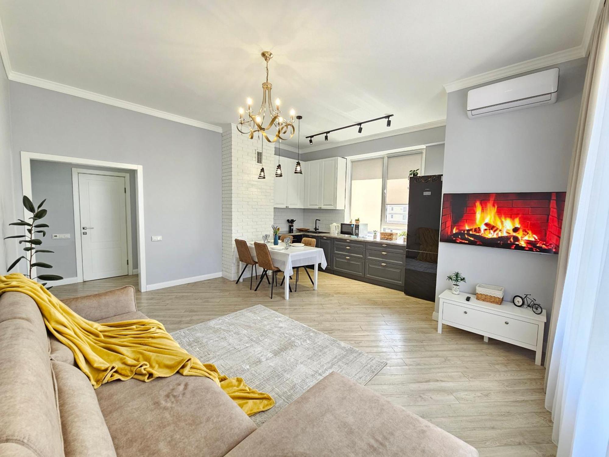3 Room Gagarin Park Residential Complex Near Mega Shopping Mall Алма Ата Екстериор снимка